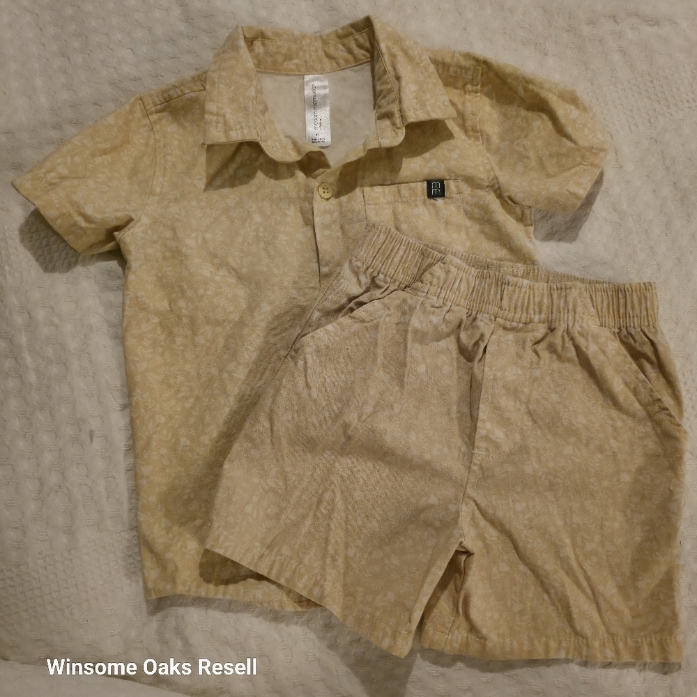 Ywllow Two-Piece Shirt and Shorts Set (Floral)